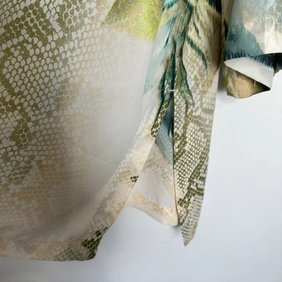 Chicos Snake & Tropical Print Tunic Top Size 2XL Bracelet Sleeve Y Neckline - Picture 5 of 9